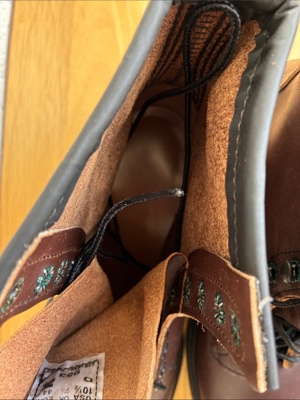Red Wing Shoes Brown Leather Lace-Up Work Boots nearly new but need work - Picture 8 of 13